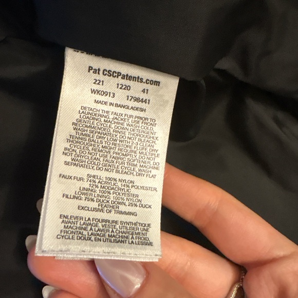 Columbia Women’s Winter Jacket - Picture 4 of 4